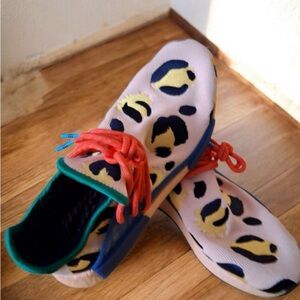 Adidas Men Size 10 Pharrell x NMD Human Race Animal Print HP3221 Pulse Amber New